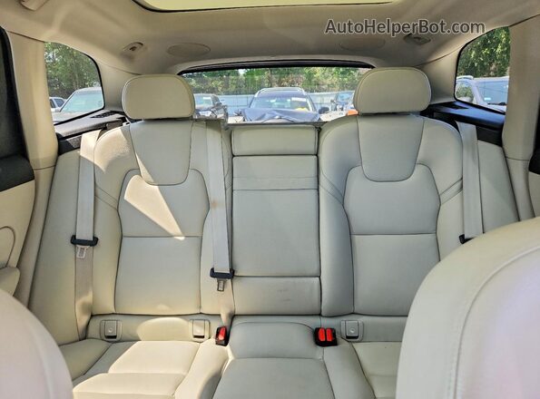 YV4102RK6L1503970 2020 VOLVO XC60 Blue უკანა სავარძლების ხედი