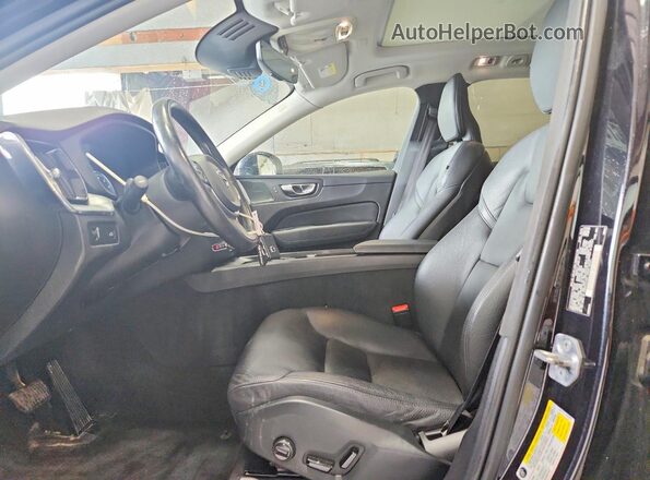 YV4102RKXL1416797 2020 VOLVO XC60 Black Սալոնի դիմացի տեսք
