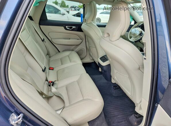 YV4102RL5M1793046 2021 VOLVO XC60 Blue უკანა სალონის ხედი