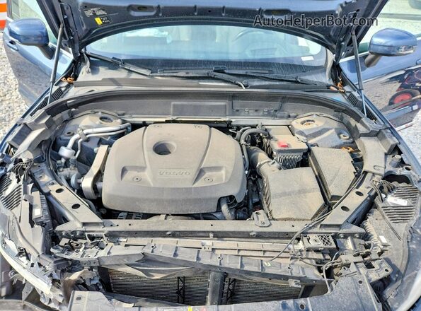 YV4102RL5M1793046 2021 VOLVO XC60 Blue ძრავის განყოფილების ხედი