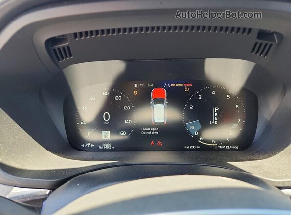 YV4102RL6L1459025 2020 VOLVO XC60 White ხელსაწყოთა პანელის ხედი