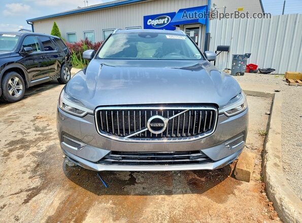 YV4102RL7J1046351 2018 VOLVO XC60 Gray Вид спереду