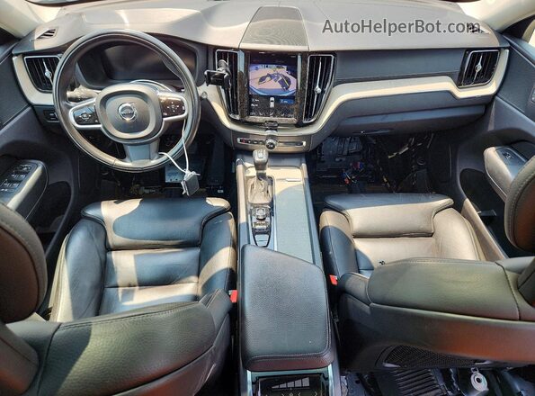 YV4102RL7J1046351 2018 VOLVO XC60 Gray Вид панелі приладів