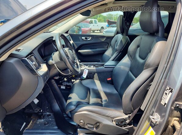 YV4102RL7J1046351 2018 VOLVO XC60 Gray Вид салону спереду