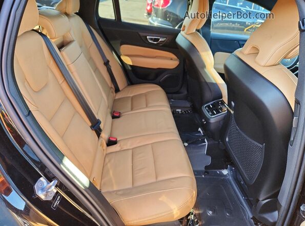 YV4102WK4L1033393 2020 VOLVO V60 Black უკანა სავარძლების ხედი