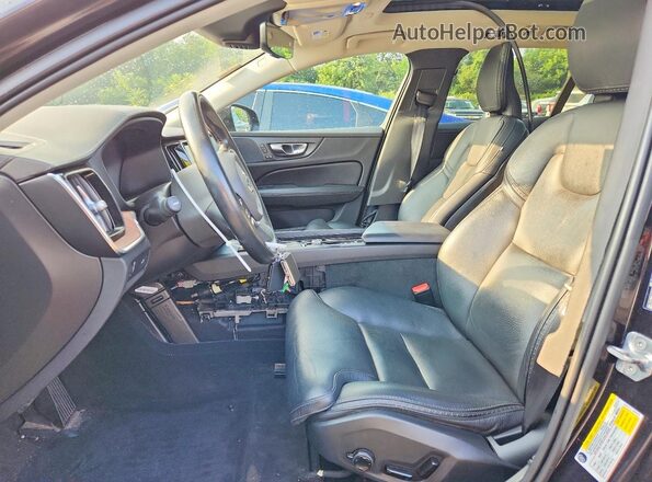 YV4102WK9L1034264 2020 VOLVO V60 Черный Вид салона спереди