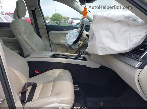 YV4102XK2G1063870 2016 VOLVO XC90 Золотой Вид салона спереди