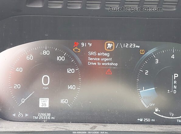 YV4102XK2G1063870 2016 VOLVO XC90 Золотой Вид задних сидений
