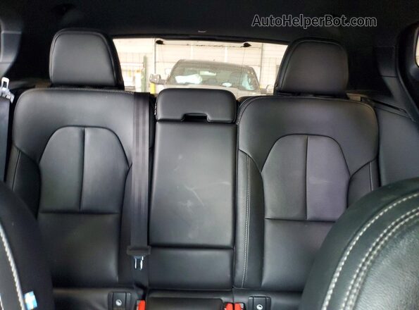 YV4162UK6L2280667 2020 VOLVO XC40 Black Вид задніх сидінь
