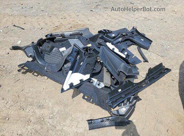 YV4162UKXK2145352 2019 VOLVO XC40 Серебряный Вид подкапотного пространства