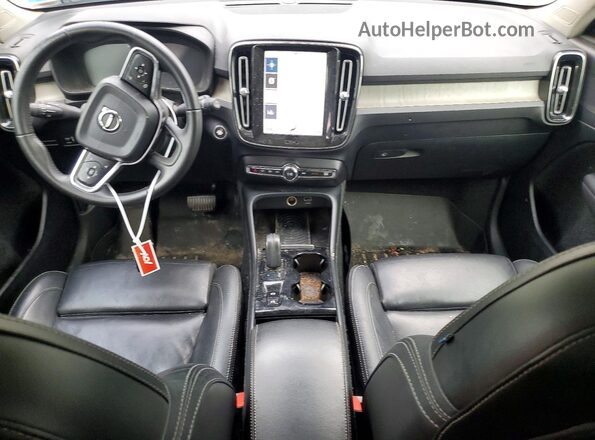 YV4162UL8K2072796 2019 VOLVO XC40 Black წინა პანელის ხედი