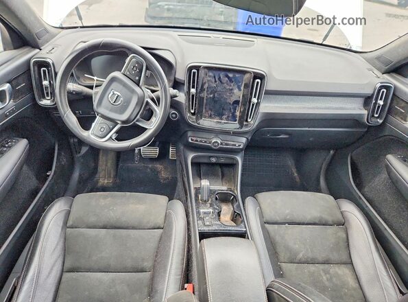 YV4162UM0K2092047 2019 VOLVO XC40 White Вид панелі приладів