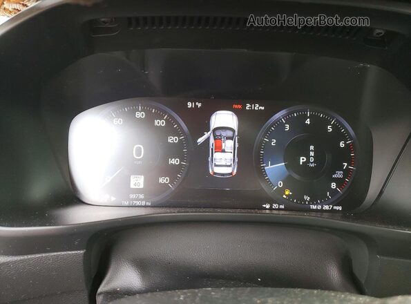 YV4162UM0M2542721 2021 VOLVO XC40 White ხელსაწყოთა პანელის ხედი