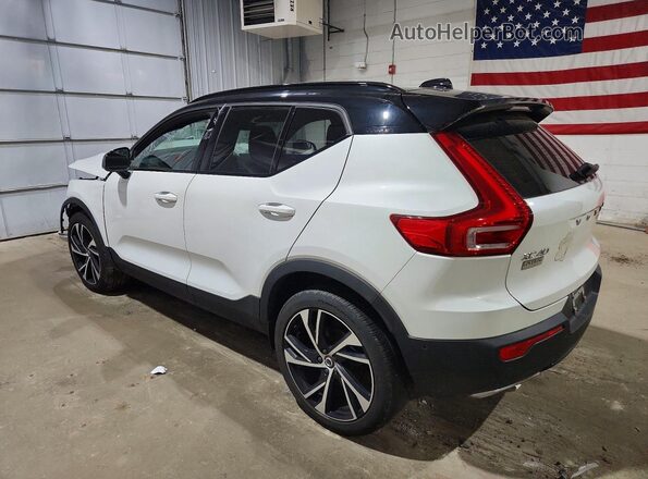 YV4162UM3K2122724 2019 VOLVO XC40 White Tył lewy