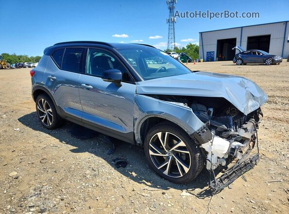 YV4162UM7M2612487 2021 VOLVO XC40 Gray Delantero derecho