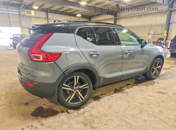 YV4162UM8M2616886 2021 VOLVO XC40 Blue უკანა მარჯვენა
