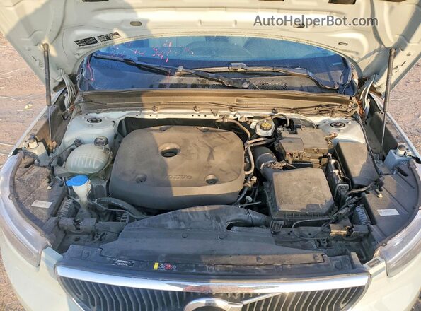 YV4162XZ4K2020579 2019 VOLVO XC40 Blue Вид підкапотного простору