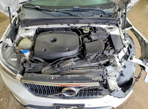 YV4162XZ7K2019412 2019 VOLVO XC40 Белый Вид подкапотного пространства