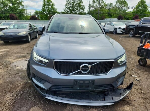 YV4162XZ8K2006653 2019 VOLVO XC40 Gray Vista frontal