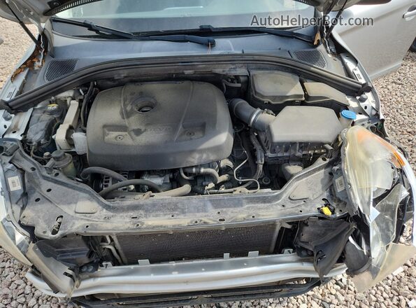 YV440MDJ1H2105137 2017 VOLVO XC60 Серебряный Вид подкапотного пространства
