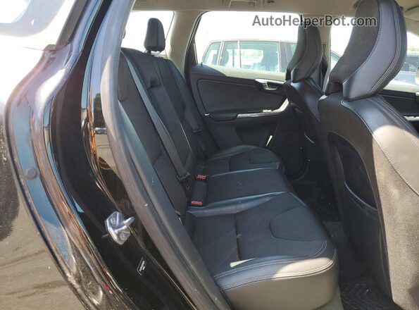 YV440MDJ2G2918288 2016 VOLVO XC60 Black Rear seats view