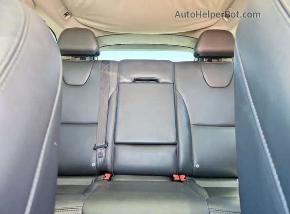 YV440MDK0G2836682 2016 VOLVO XC60 Silver Vista interior trasera