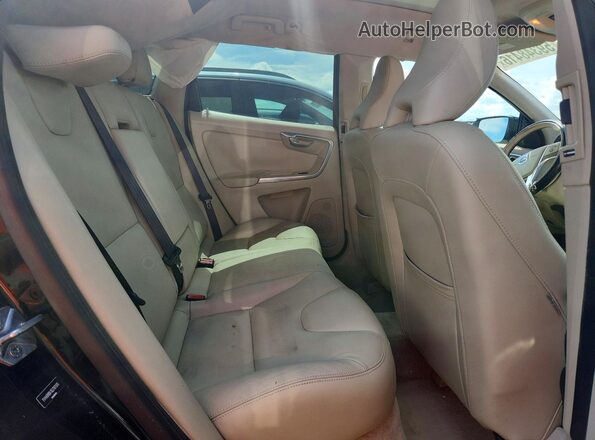 YV440MDK1G2787976 2016 VOLVO XC60 Черный Вид задней части салона