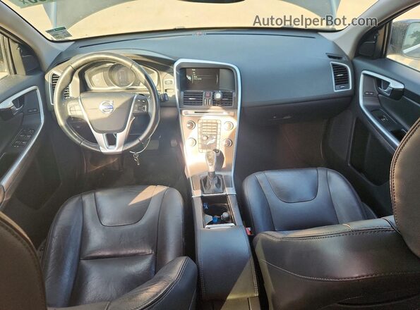 YV440MDK4G2868924 2016 VOLVO XC60 Black Առջևի վահանակի տեսք