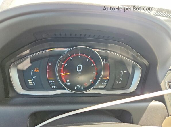 YV440MDK8G2880980 2016 VOLVO XC60 Silver ხელსაწყოთა პანელის ხედი