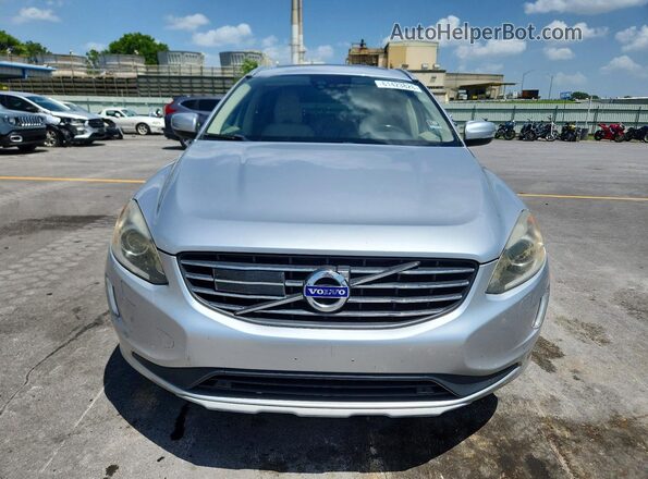 YV440MDM1G2810013 2016 VOLVO XC60 Silver წინა ხედი