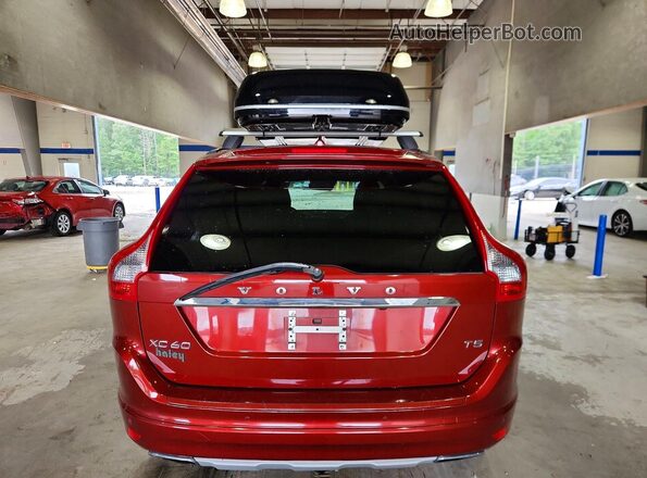 YV440MDM9G2912160 2016 VOLVO XC60 Burgundy Rear view