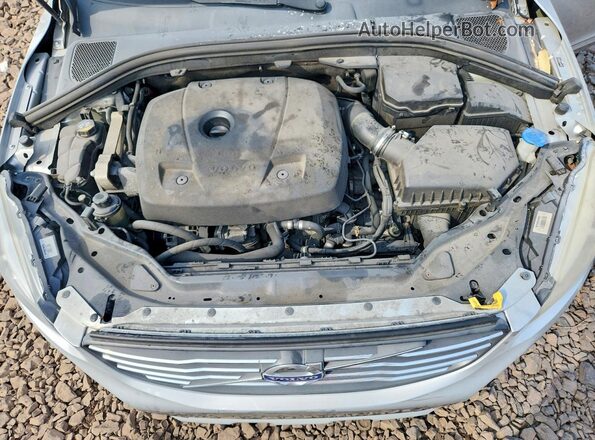 YV440MRUXH2012703 2017 VOLVO XC60 Серебряный Вид подкапотного пространства