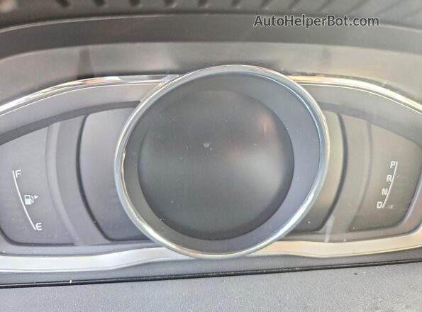 YV440MRUXH2012703 2017 VOLVO XC60 Серебряный Вид щитка приборов