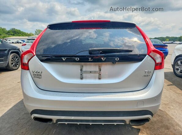 YV440MWK2H1025857 2017 VOLVO V60 Серебряный Вид сзади