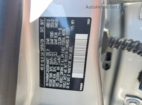 YV440MWM7J2045068 2018 VOLVO V60 Silver Widok komory silnika