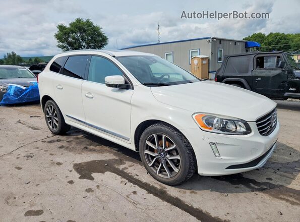 YV449MRK7G2925969 2016 VOLVO XC60 Белый Передняя правая четверть