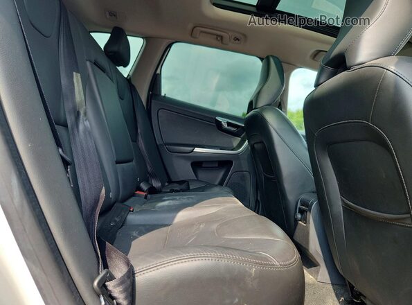 YV449MRK7G2925969 2016 VOLVO XC60 Белый Вид задней части салона