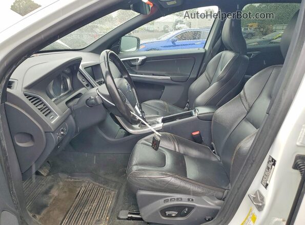 YV449MRKXG2892112 2016 VOLVO XC60 White Սալոնի դիմացի տեսք