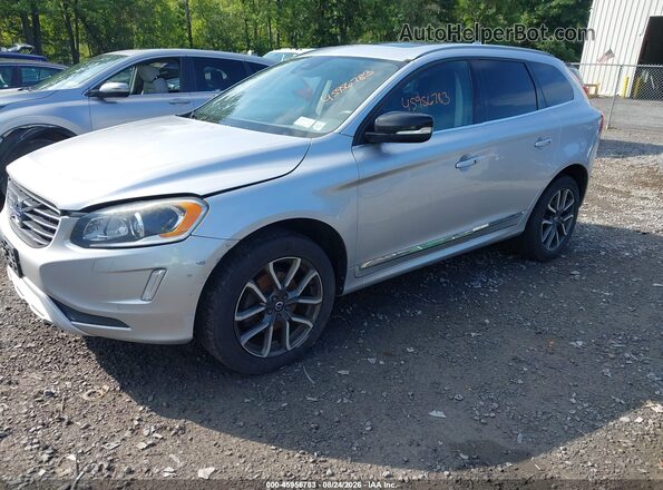 YV449MRR0H2089758 2017 VOLVO XC60 Silver Передня ліва чверть