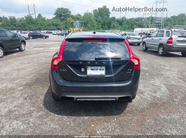 YV4612HK5G1003132 2016 VOLVO V60 CROSS COUNTRY Black 