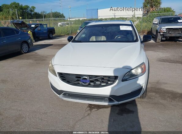 YV4612HK5G1016690 2016 VOLVO V60 CROSS COUNTRY Белый Вид спереди