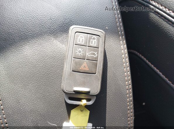 YV4612HK5G1016690 2016 VOLVO V60 CROSS COUNTRY Белый Вид панели приборов