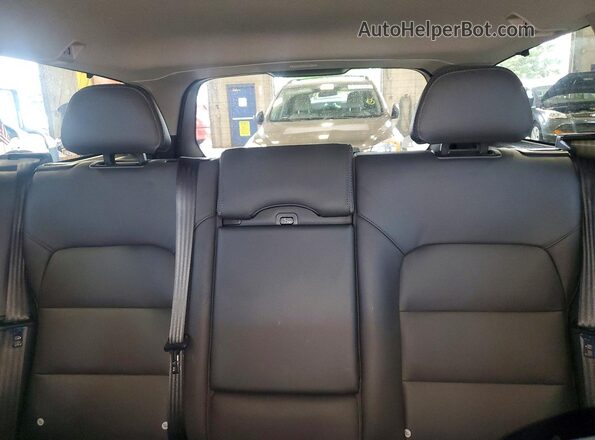 YV4612NX8G1268014 2016 VOLVO XC70 Brown Vista de los asientos traseros