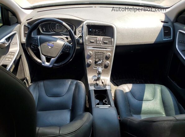 YV4612RK7G2796359 2016 VOLVO XC60 White Dashboard view