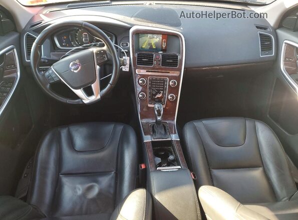 YV4612RM6G2824640 2016 VOLVO XC60 Серый Вид панели приборов