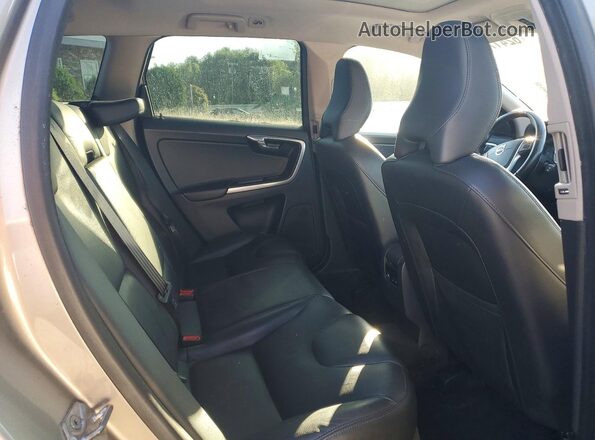 YV4612RM6G2824640 2016 VOLVO XC60 Серый Вид задней части салона