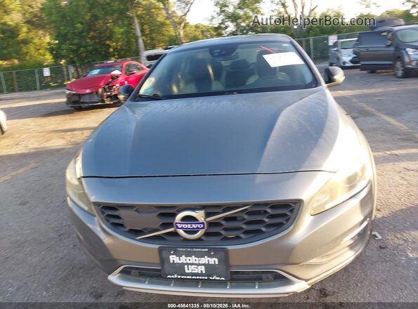 YV4612UM6G2000287 2016 VOLVO S60 CROSS COUNTRY Gray Front view