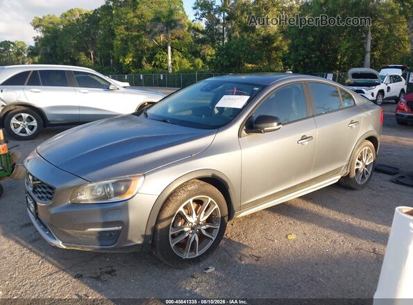 YV4612UM6G2000287 2016 VOLVO S60 CROSS COUNTRY Gray Front left