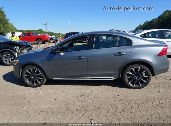 YV4612UM6G2000581 2016 VOLVO S60 CROSS COUNTRY Gray Widok wnętrza 360 stopni