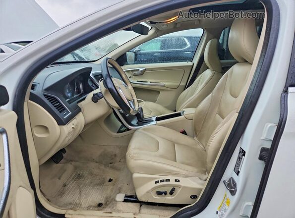 YV4902RK0G2788605 2016 VOLVO XC60 White Vista interior delantera